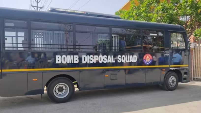 Multiple Delhi-NCR Schools, Including DPS Dwarka and Amity, Receive Bomb Threats.