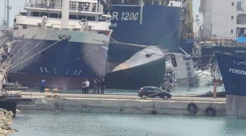  Iranian Warship Capsizes During Repairs Off Bandar Abbas Port