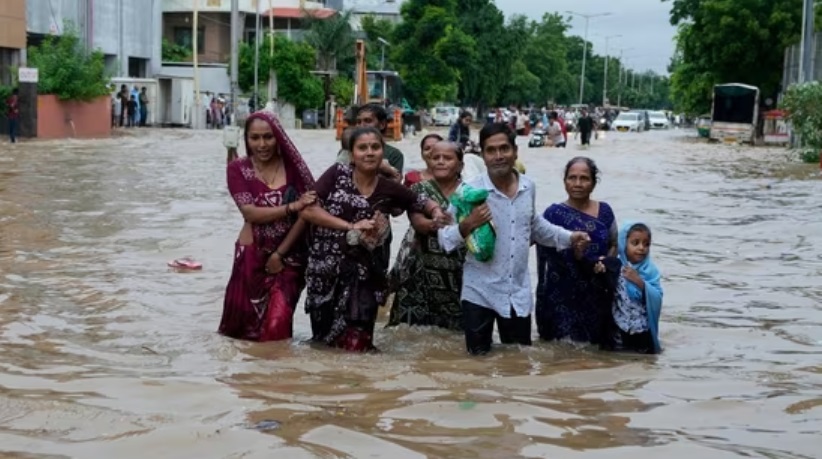  IMD Predicts Cyclonic Storm Asna: More Rain Expected in Gujarat