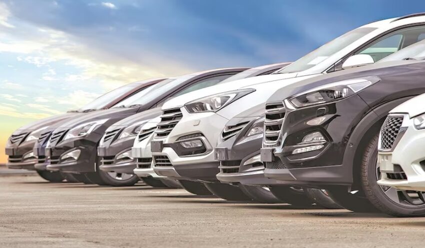  Bumpy Ride: Domestic Car Sales Dip 2-3% Amid High Stock and Low Demand