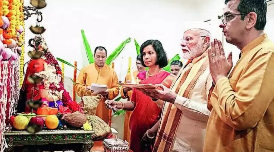 BJP Hosts ‘Iftar Party’ in Response to Opposition Amid Controversy Over PM Modi's Visit to CJI Chandrachud's Home for Ganesh Puja