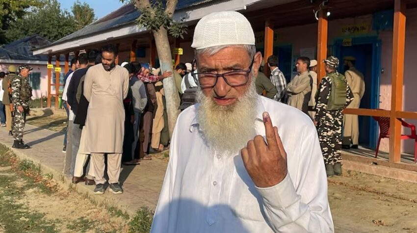  Jammu and Kashmir Assembly Polls: Over 11% Voter Turnout in First Two Hours of Phase One