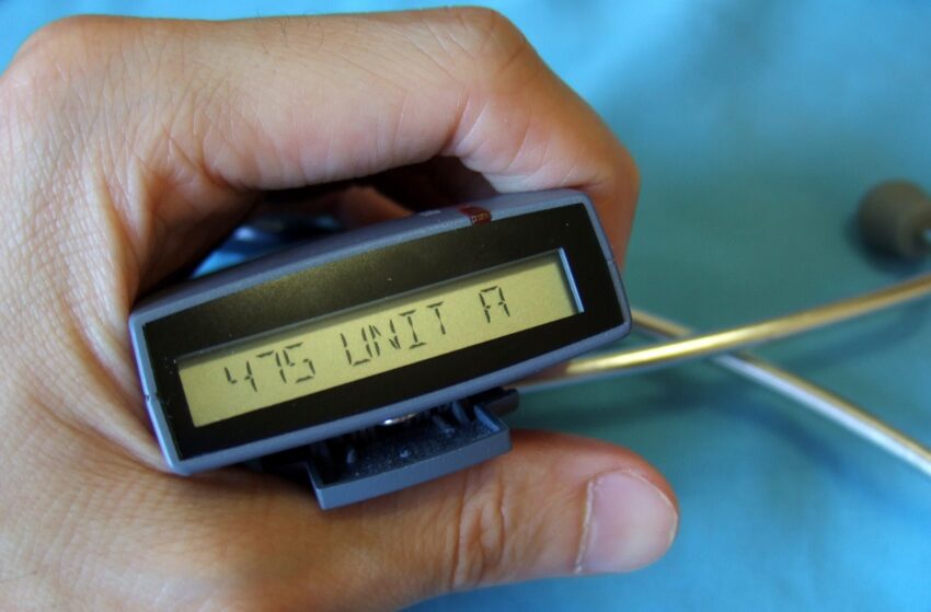  What Is a Pager and Why Hezbollah Still Uses This Outdated Technology?