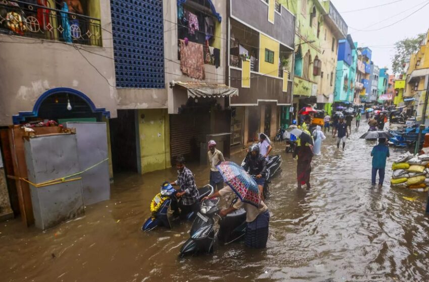  Heavy Rains Paralyze Chennai, Flooding Rajinikanth’s Residence