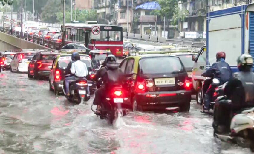Heavy Rain Likely in Mumbai Today? IMD Issues Latest Weather Forecast