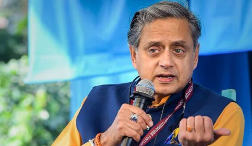 Shashi Tharoor-Led Indian Delegation Shows Photos of Pakistani Army Officers at Terrorists’ Funeral to Panama President
