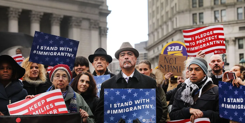  LA’s 900,000 Undocumented Migrants: Unpacking the Surge in Immigration Protests