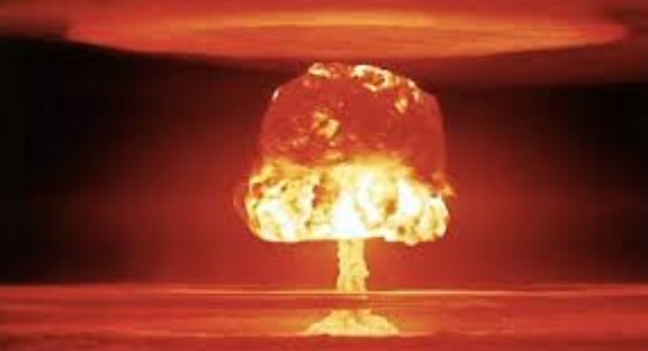 Study Warns of ‘Doomsday Scenario’ in Using AI for Nuclear Launch Decisions