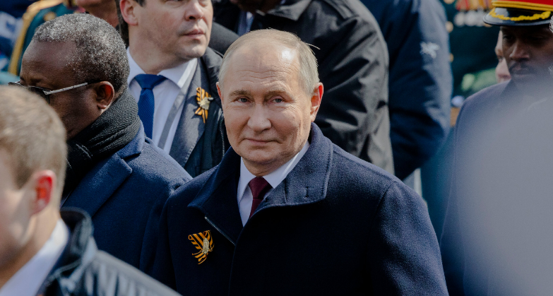 Trump and Kremlin Aides Sound Alarm Over Nuclear Tensions Following Ukraine Drone Attack