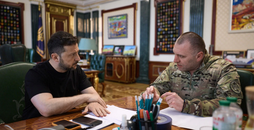Inside Ukraine's Web: The AI-Driven Assault on Russian Air Bases