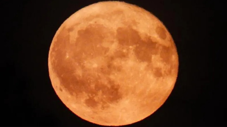 11 Beautiful Strawberry Moon 2025 Photos from Around the World