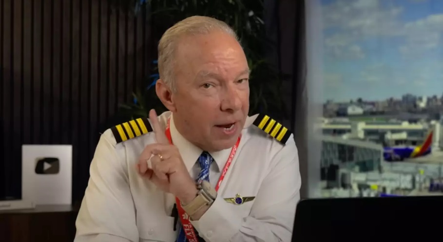 Air India Crash: U.S. Expert Cites RAT Deployment, Suggests Dual Engine Failure