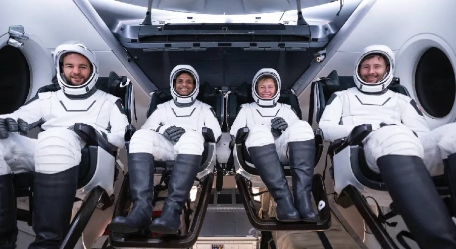 Axiom-4 Mission: Dragon Spacecraft Successfully Docks with the International Space Station